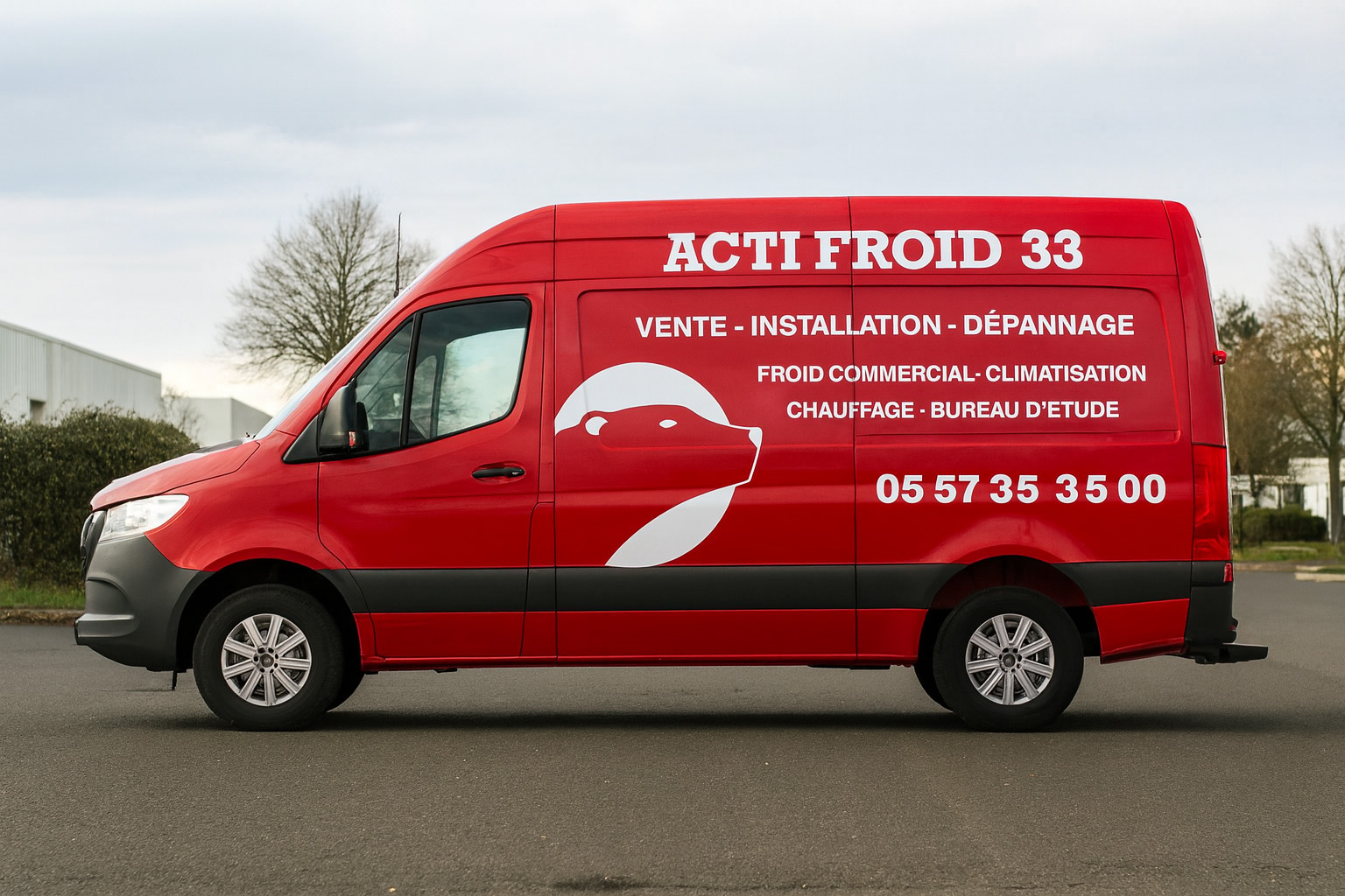 Fourgon Acti Froid 33 rouge — marquage véhicule et coordonnées